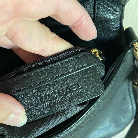 MICHAEL KORS Bedford Black Pebbled Leather Flap Crossbody Bag Purse $178 - Picture 7 of 14